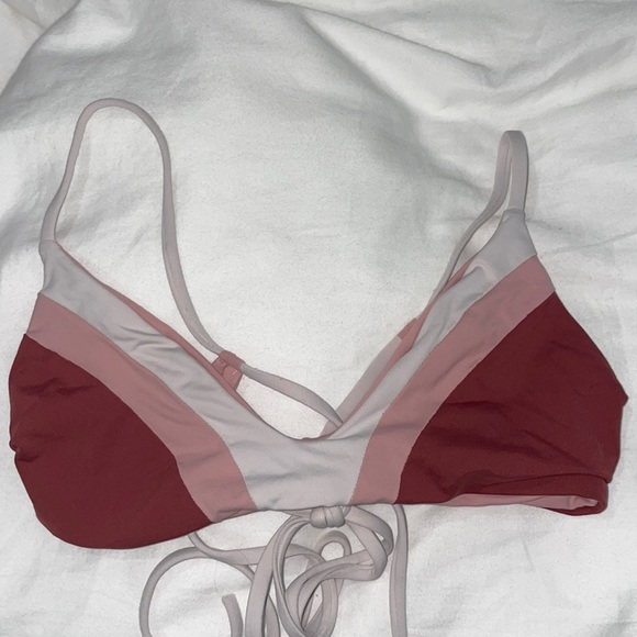 L Space Color Block Bodhi Bikini Top - Picture 2 of 3